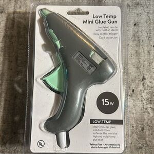 Low temp mini glue gun